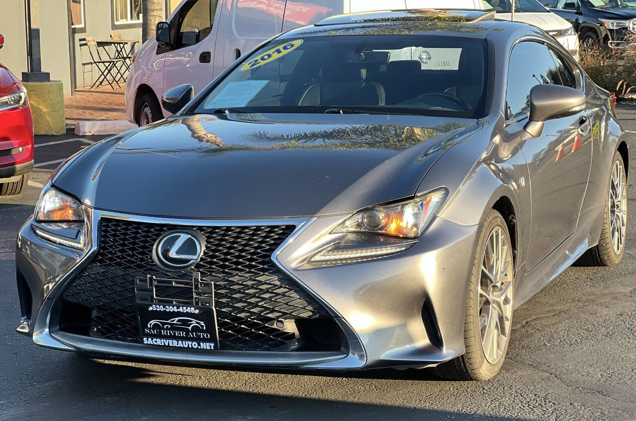 Used 2016 Lexus RC 200t image 3