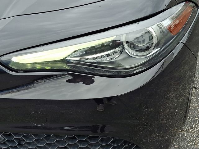 Used 2021 Alfa Romeo Giulia Ti Sport AWD/4WD image 9