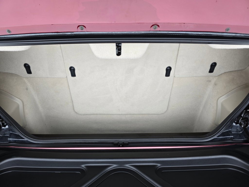 Used 2003 Chevrolet Corvette Convertible w/ Preferred Equipment Group1 image 15