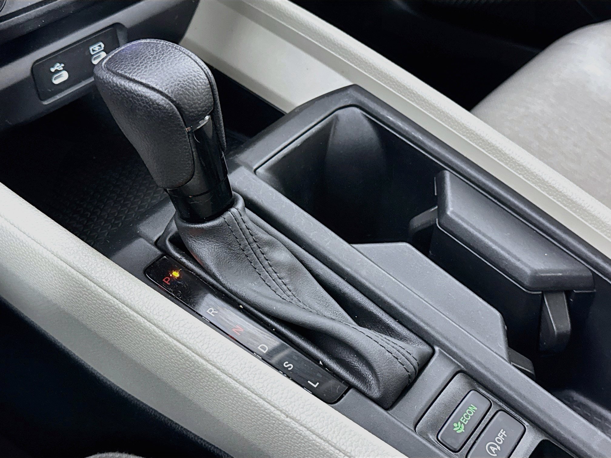 Certified 2024 Honda Accord EX image 16