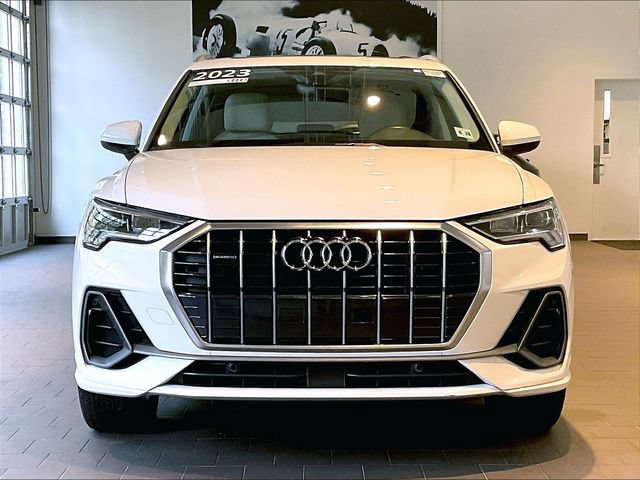 Used 2023 Audi Q3 2.0T Premium w/ Convenience Package AWD/4WD image 10