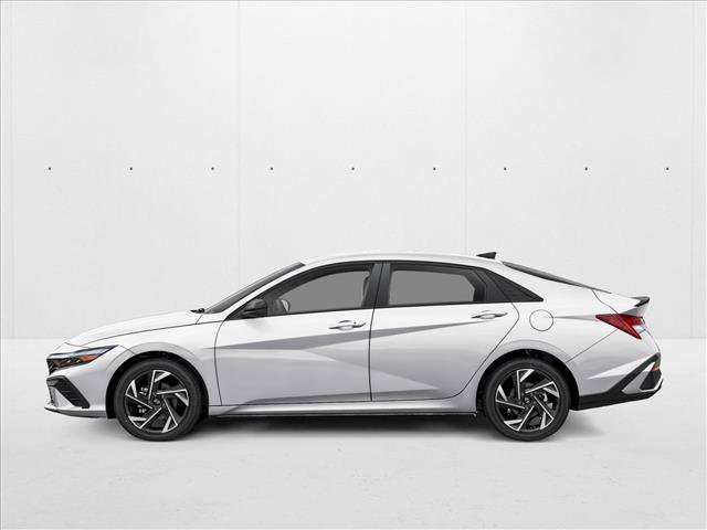 New 2026 Hyundai Elantra Sport image 3
