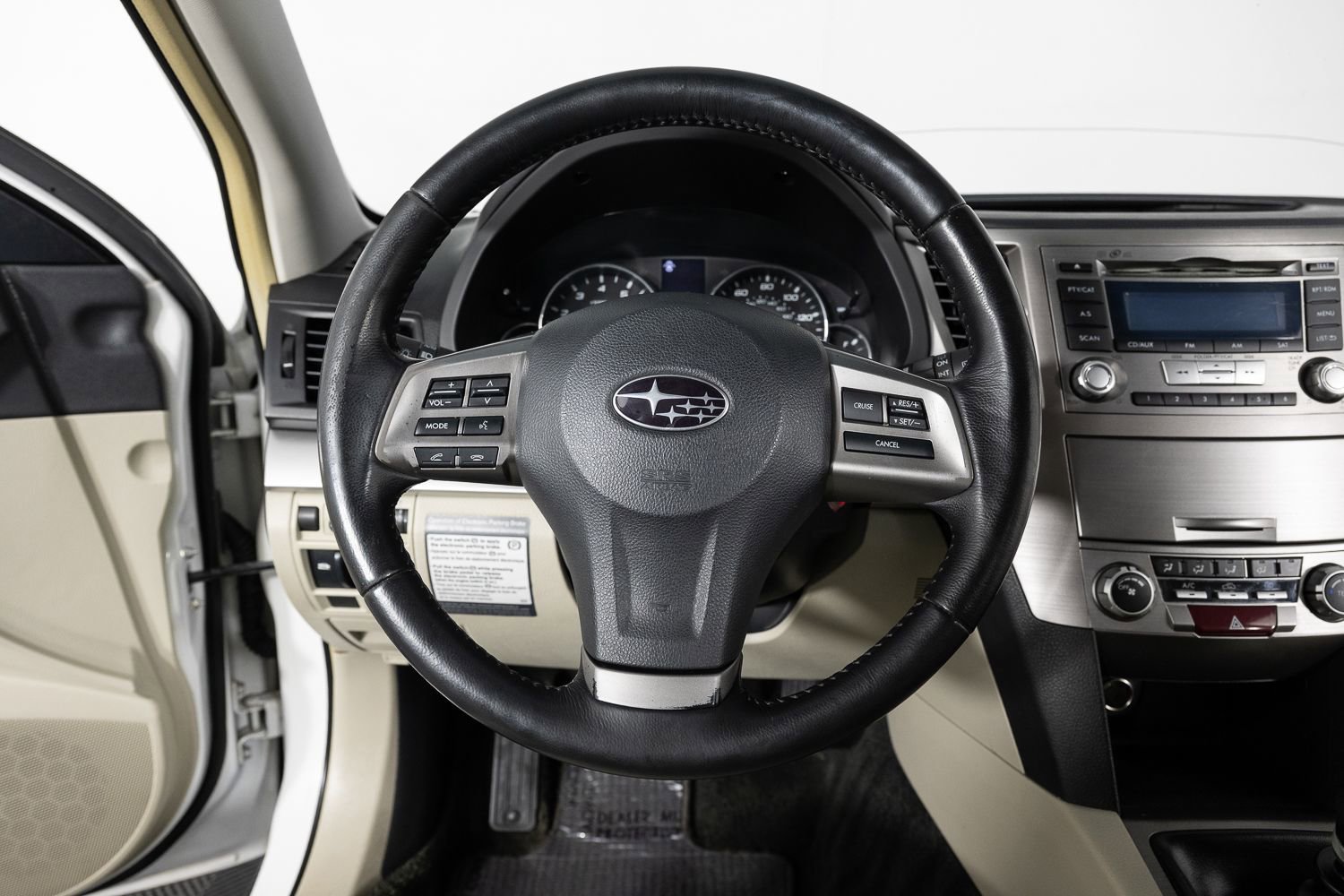 Used 2012 Subaru Outback 2.5i Premium w/ All-Weather Pkg image 30