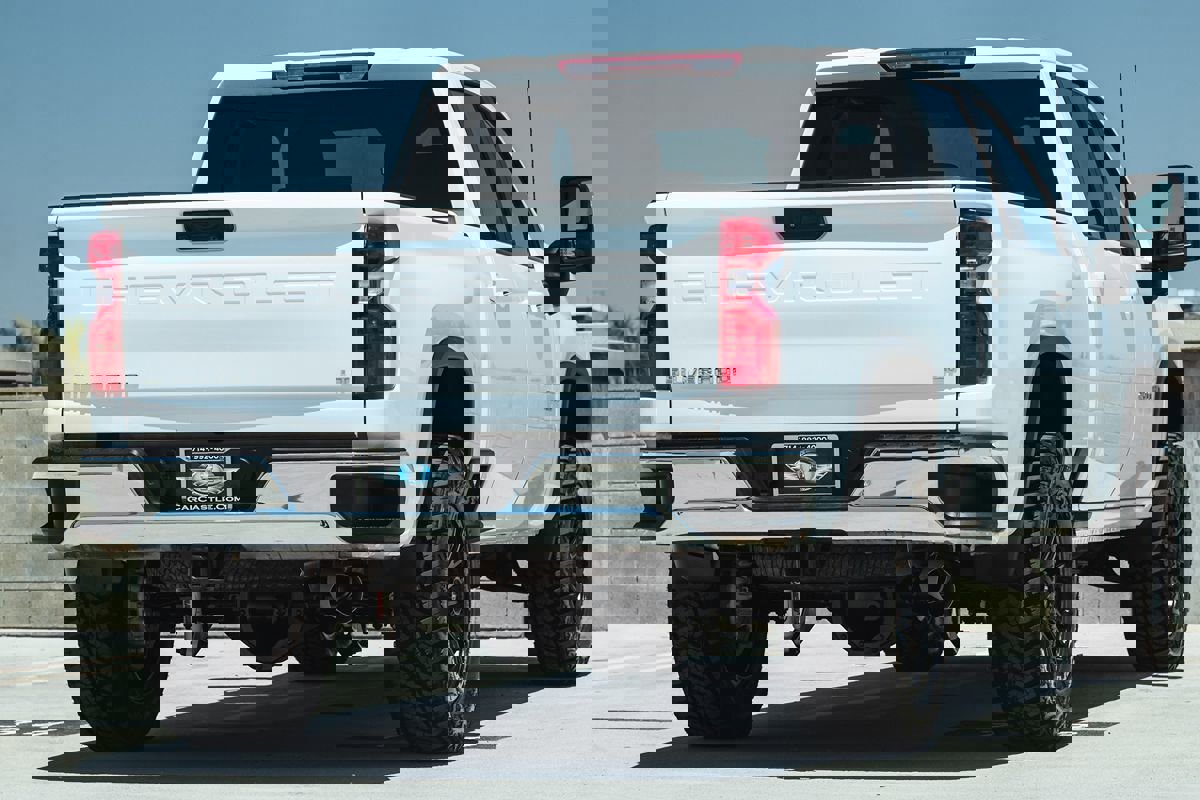 Used 2024 Chevrolet Silverado 2500 LT image 13