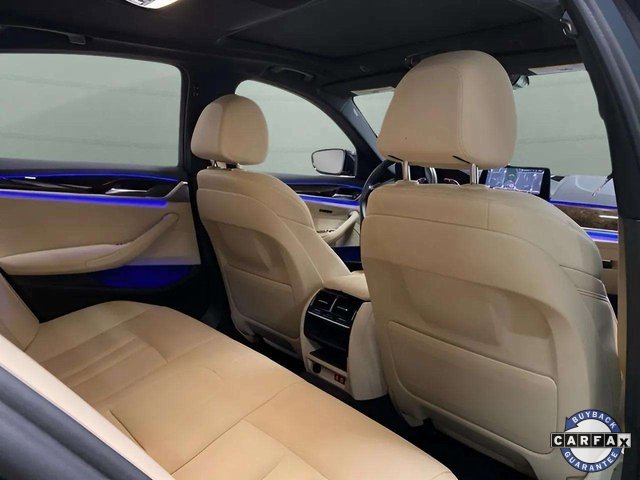 Used 2020 BMW 530i w/ Convenience Package image 21