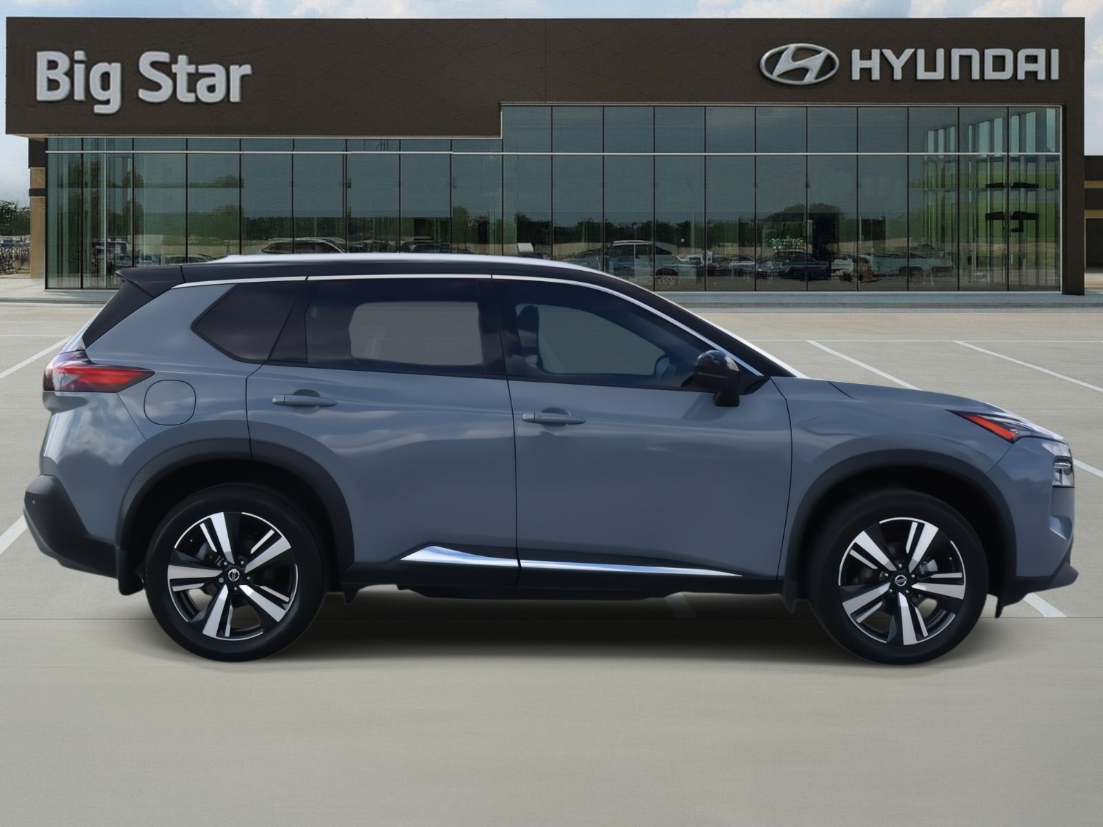 Used 2021 Nissan Rogue SL w/ Premium Package image 5