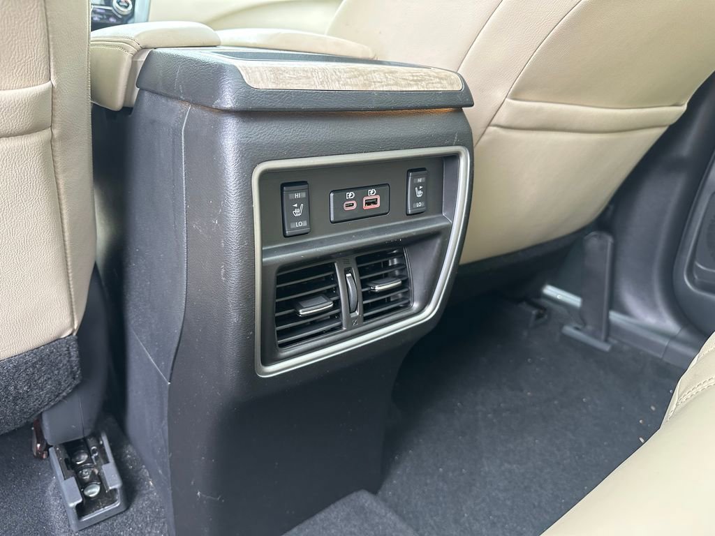 Used 2021 Nissan Murano SL w/ SL Moonroof Package image 28