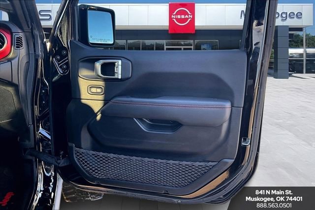 Used 2023 Jeep Wrangler Rubicon w/ Dual Top Group image 25