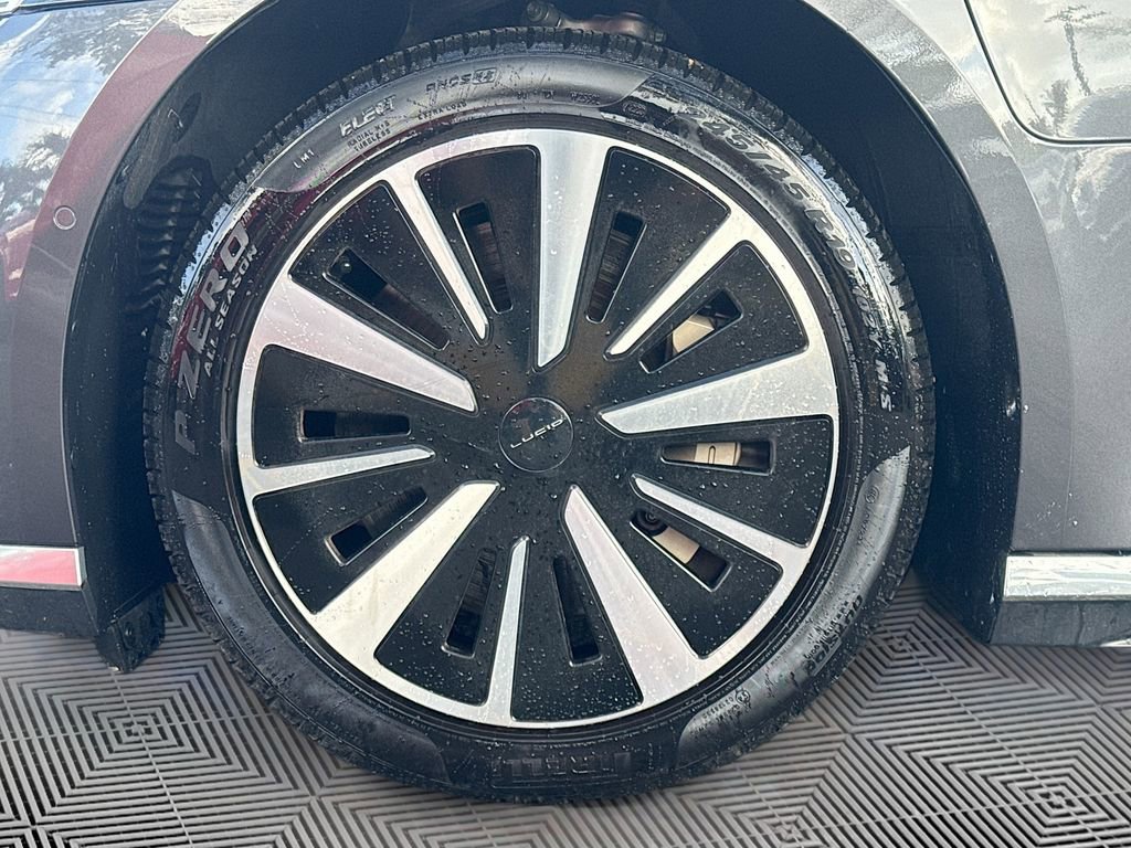 Used 2024 Lucid Air Touring AWD/4WD image 32