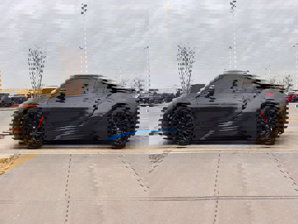 Used 2014 BMW i8 image 22