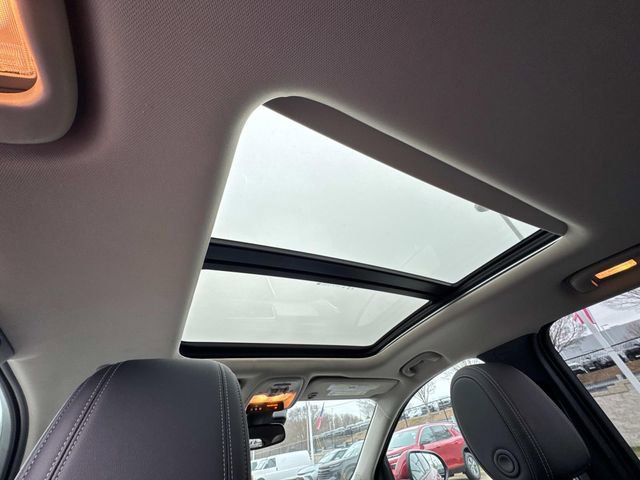 Certified 2021 Buick Encore GX Essence w/ Experience Buick Package image 23