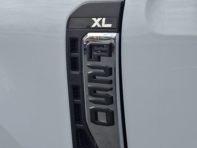 Certified 2024 Ford F250 XL w/ Snow Plow Prep Package image 32