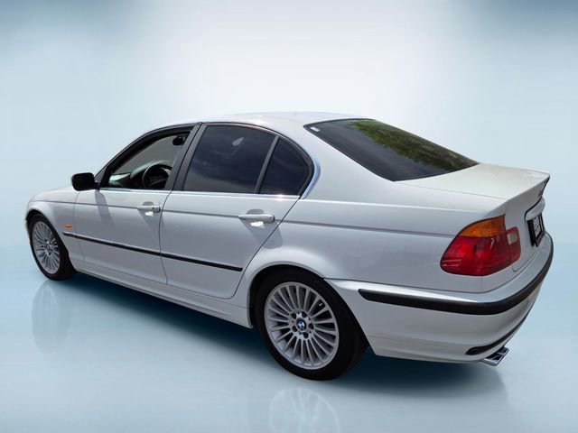 Used 2001 BMW 330i Sedan RWD image 6