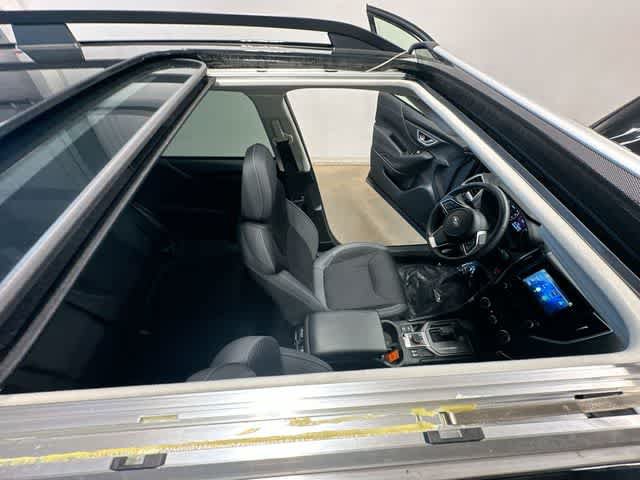 Used 2020 Subaru Forester Premium AWD/4WD image 6