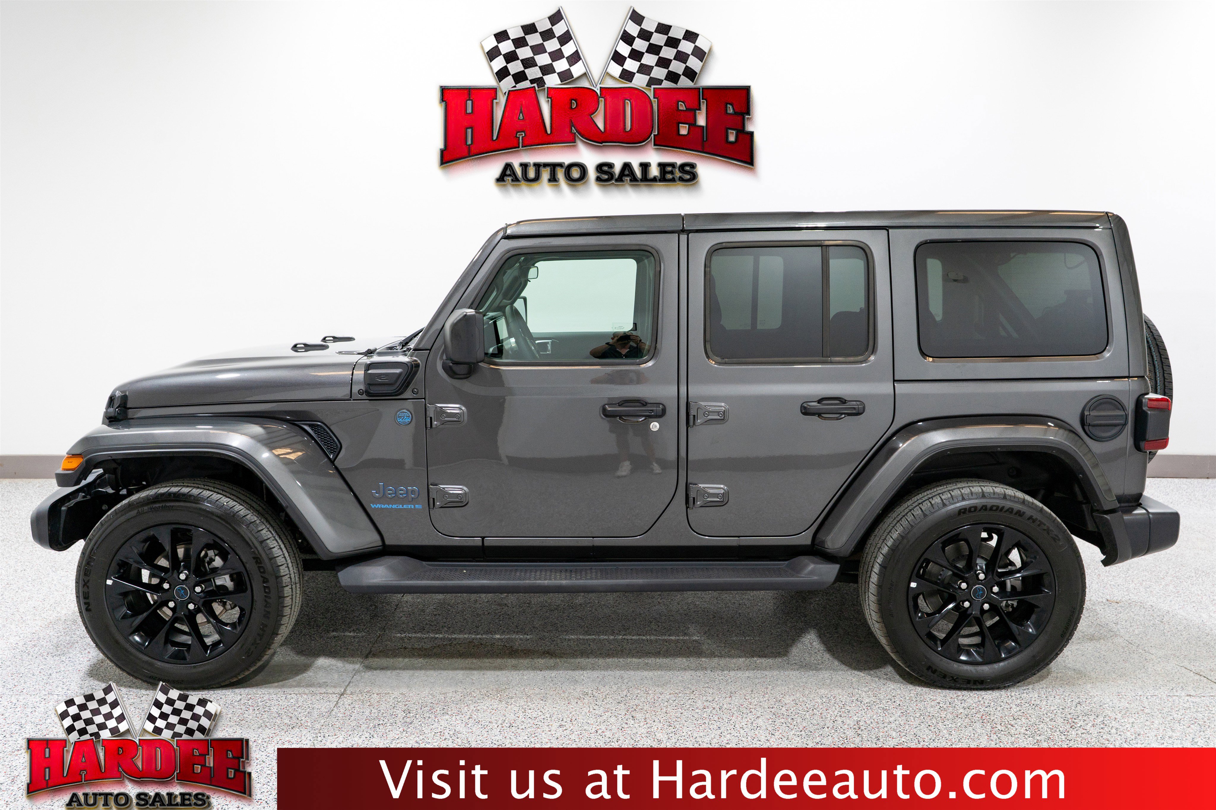 Used 2025 Jeep Wrangler Sahara