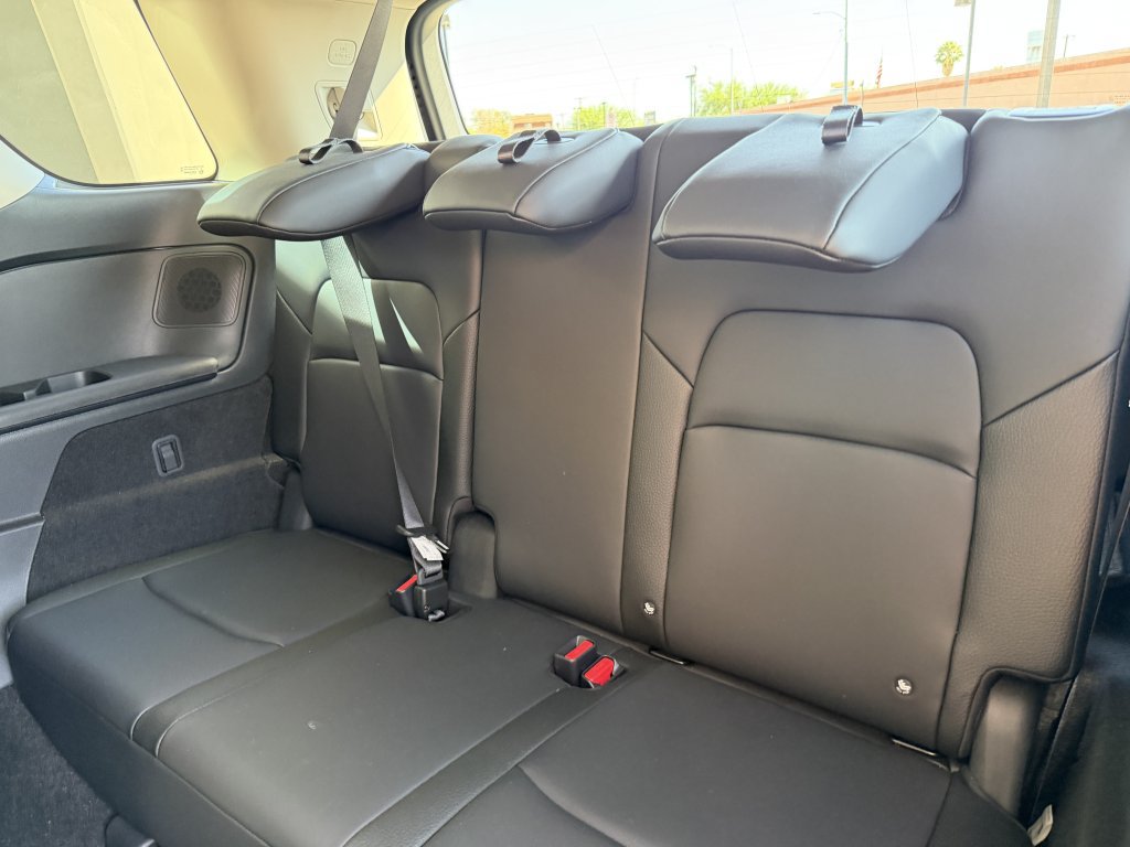 Used 2025 Nissan Pathfinder SL w/ SL Premium Package FWD image 37