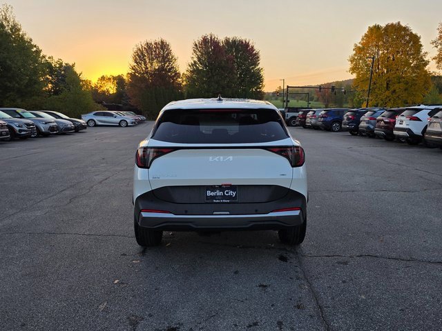 New 2026 Kia Sportage S image 6