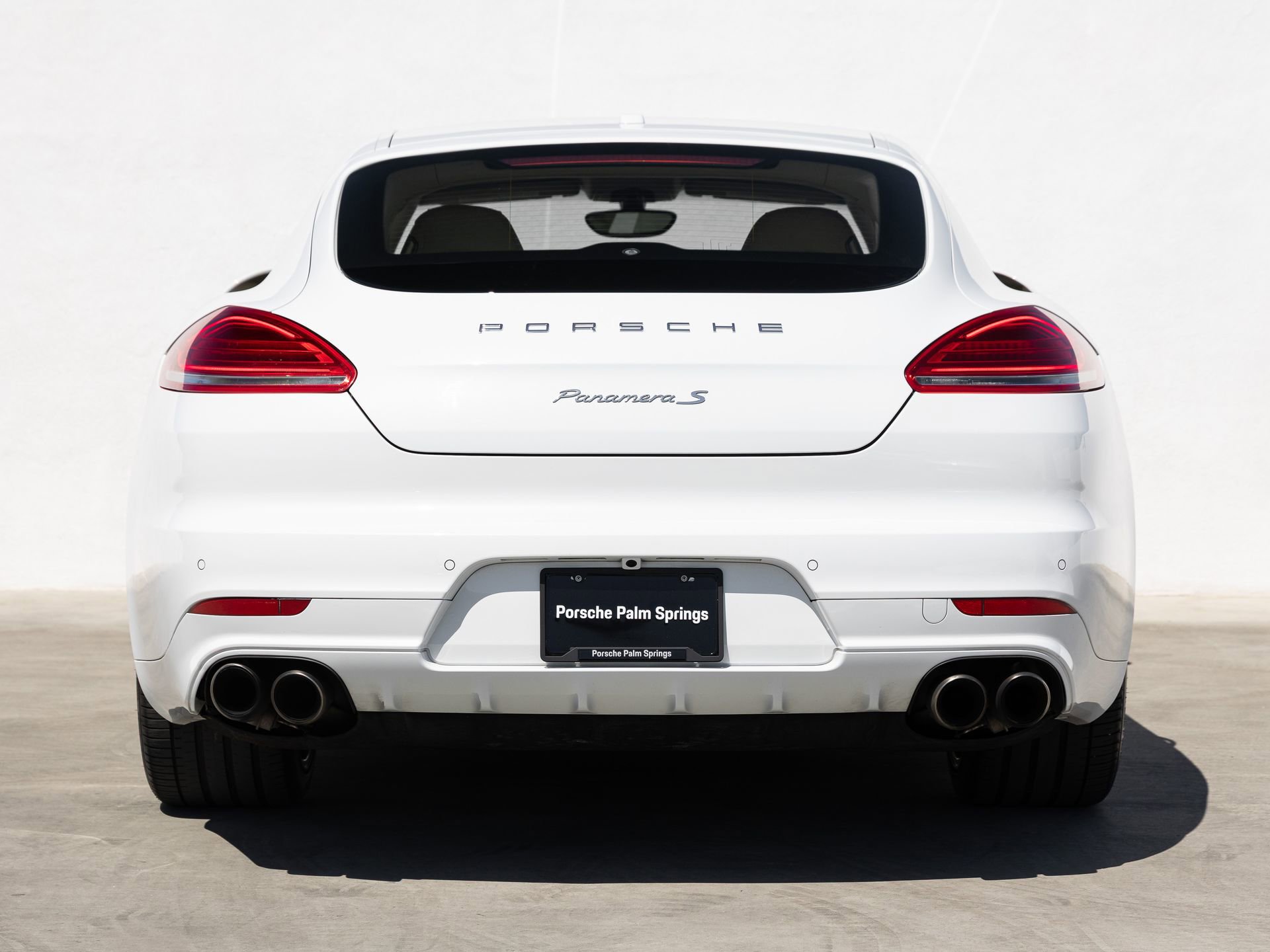 Used 2016 Porsche Panamera S RWD image 6