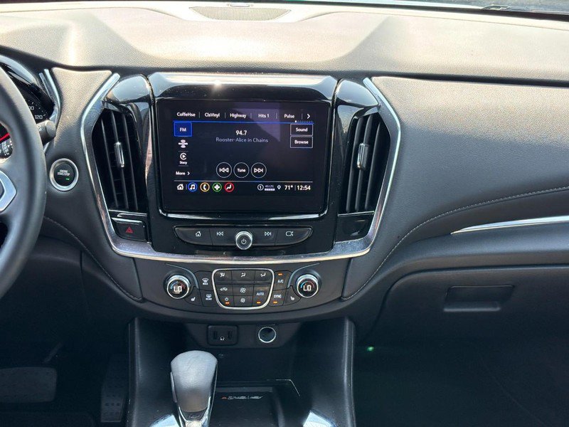 Certified 2023 Chevrolet Traverse LT image 13