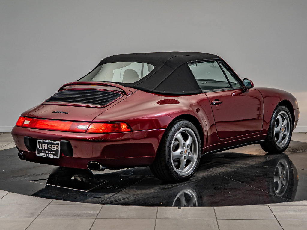 Used 1998 Porsche 911 Carrera RWD image 8