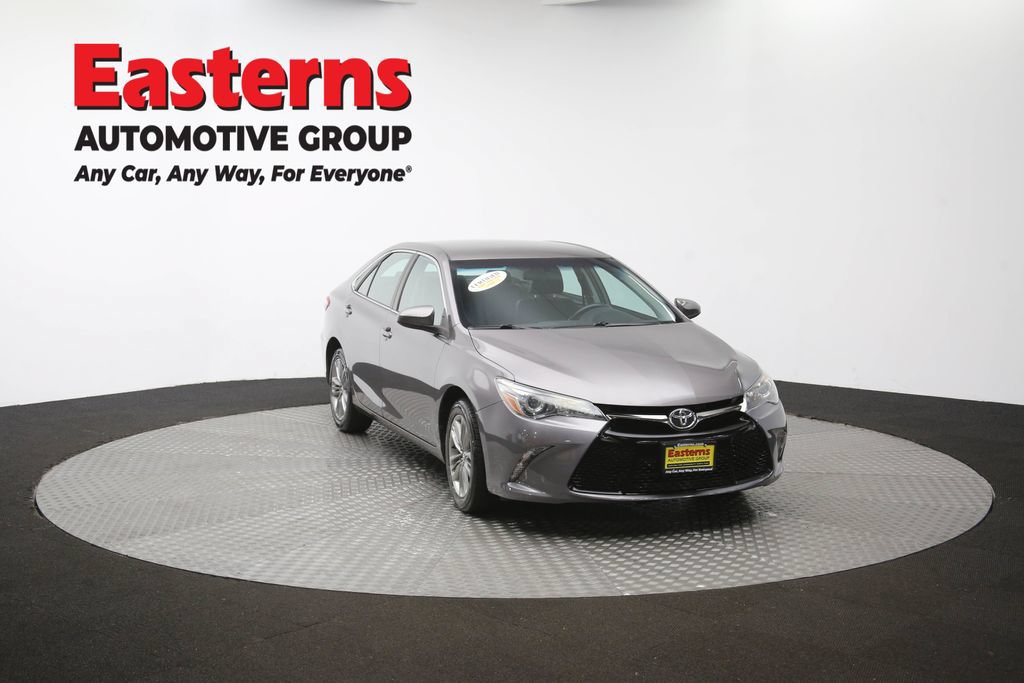 Used 2016 Toyota Camry SE FWD image 50