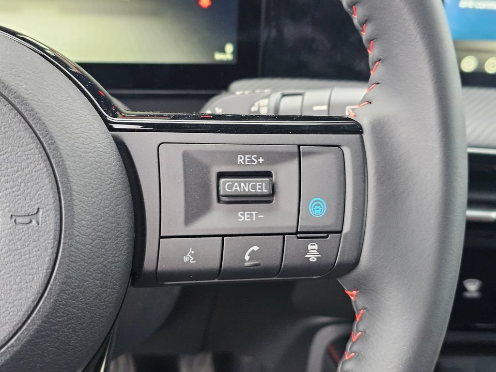 New 2026 Nissan Kicks SR w/ Cold Weather Package AWD/4WD image 32