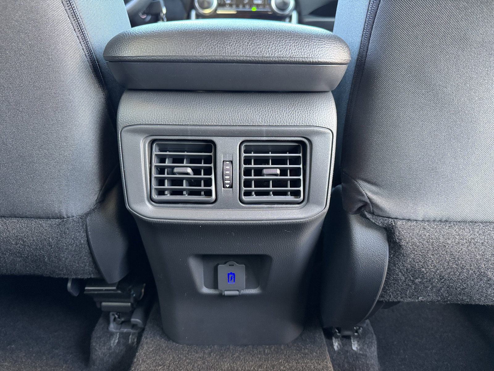 New 2025 Toyota RAV4 LE image 7