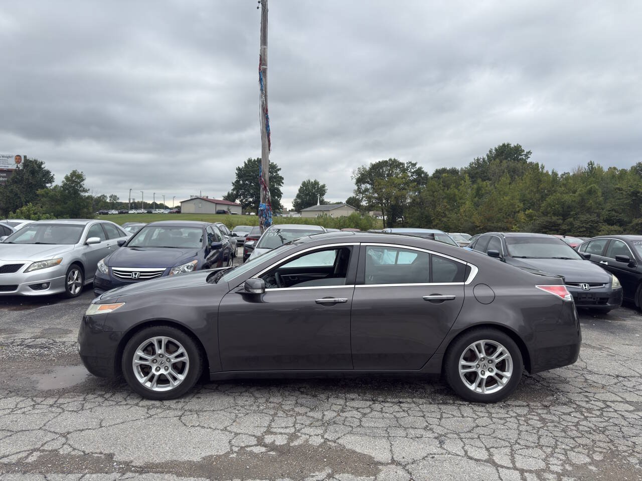 Used 2010 Acura TL w/ Technology Package FWD image 3