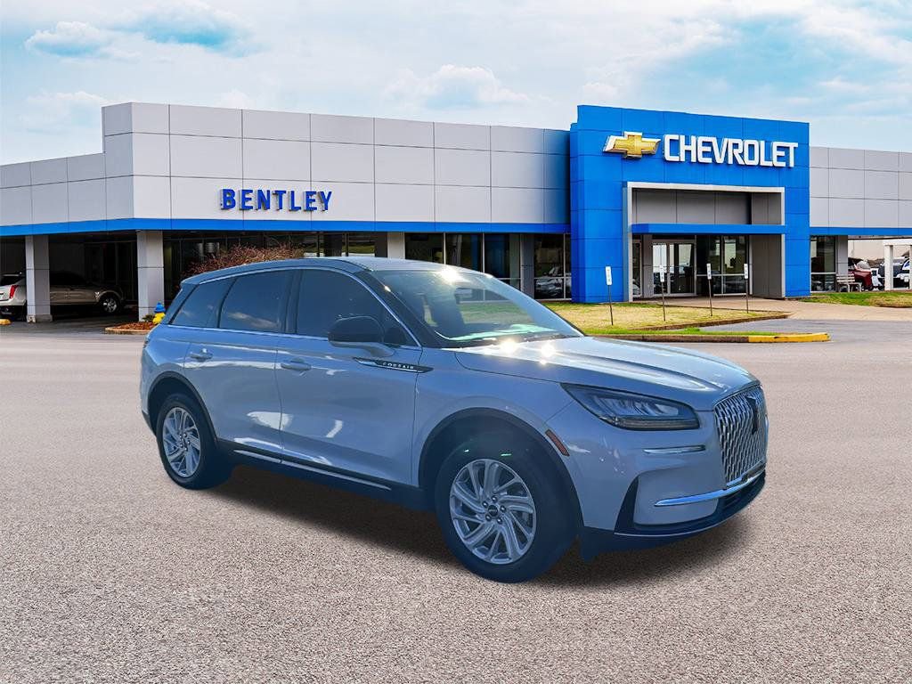 Used 2025 Lincoln Corsair FWD image 7