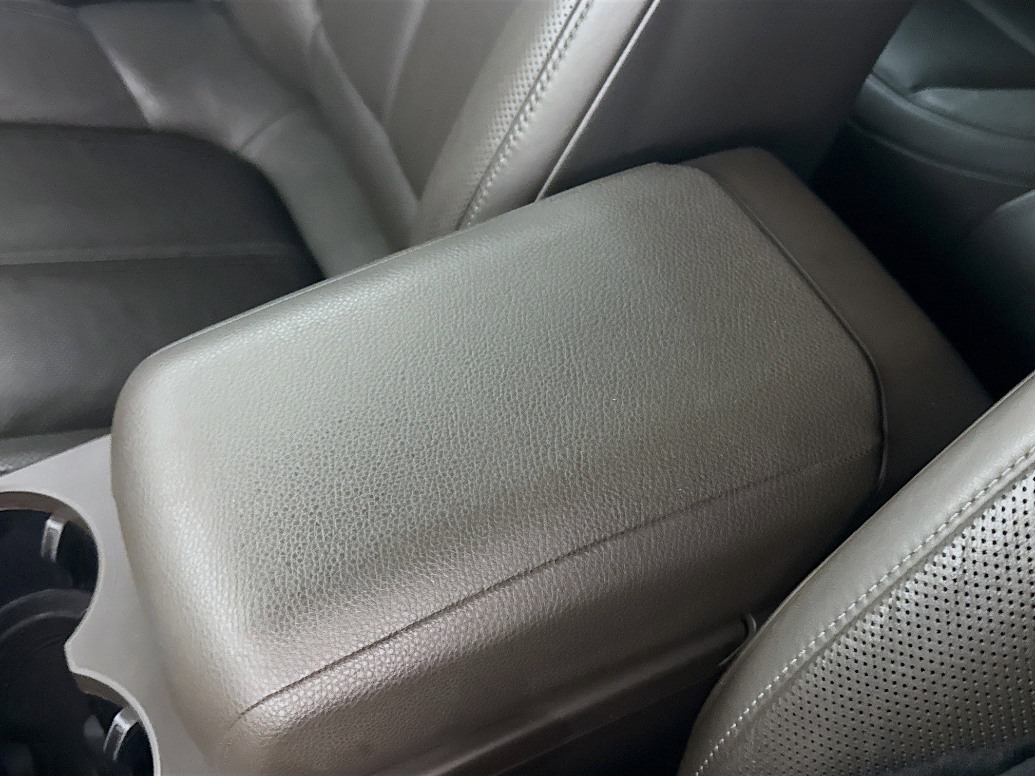 Used 2020 Porsche Macan image 18