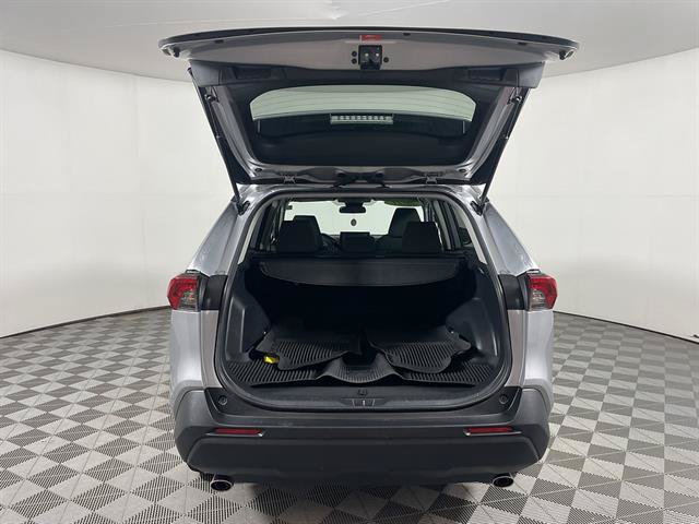 Certified 2021 Toyota RAV4 XLE FWD image 21