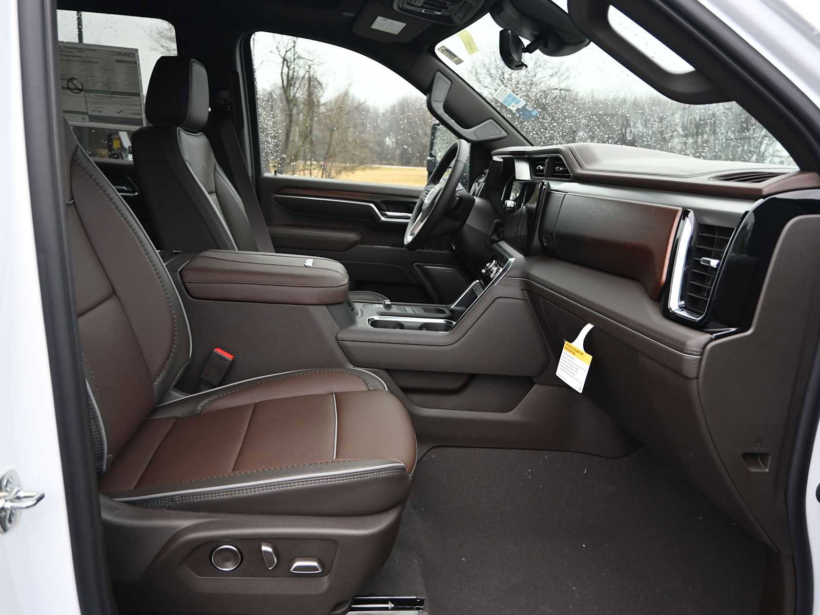 New 2026 GMC Sierra 3500 Denali w/ Denali Reserve Package image 22