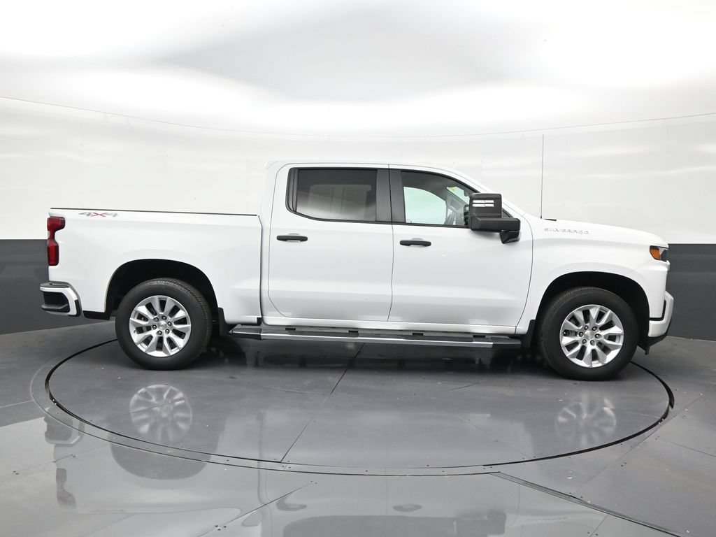 Used 2021 Chevrolet Silverado 1500 Custom w/ Custom Max Trailering Package AWD/4WD image 6