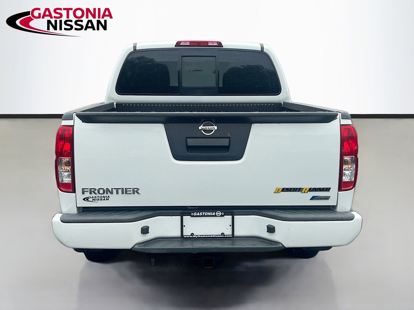 Used 2017 Nissan Frontier Desert Runner RWD image 7