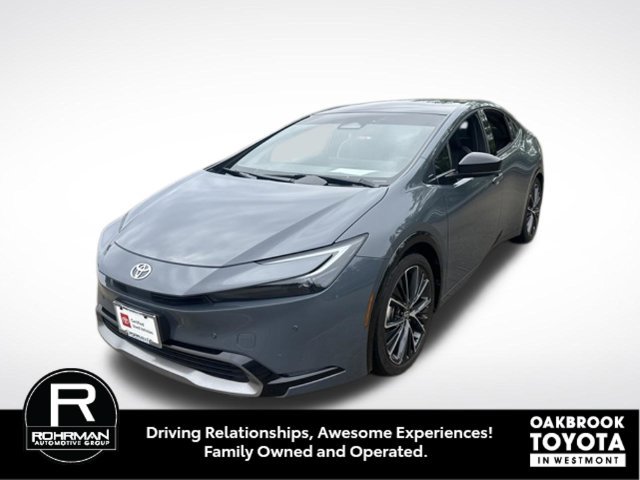 Used 2024 Toyota Prius XLE FWD image 1