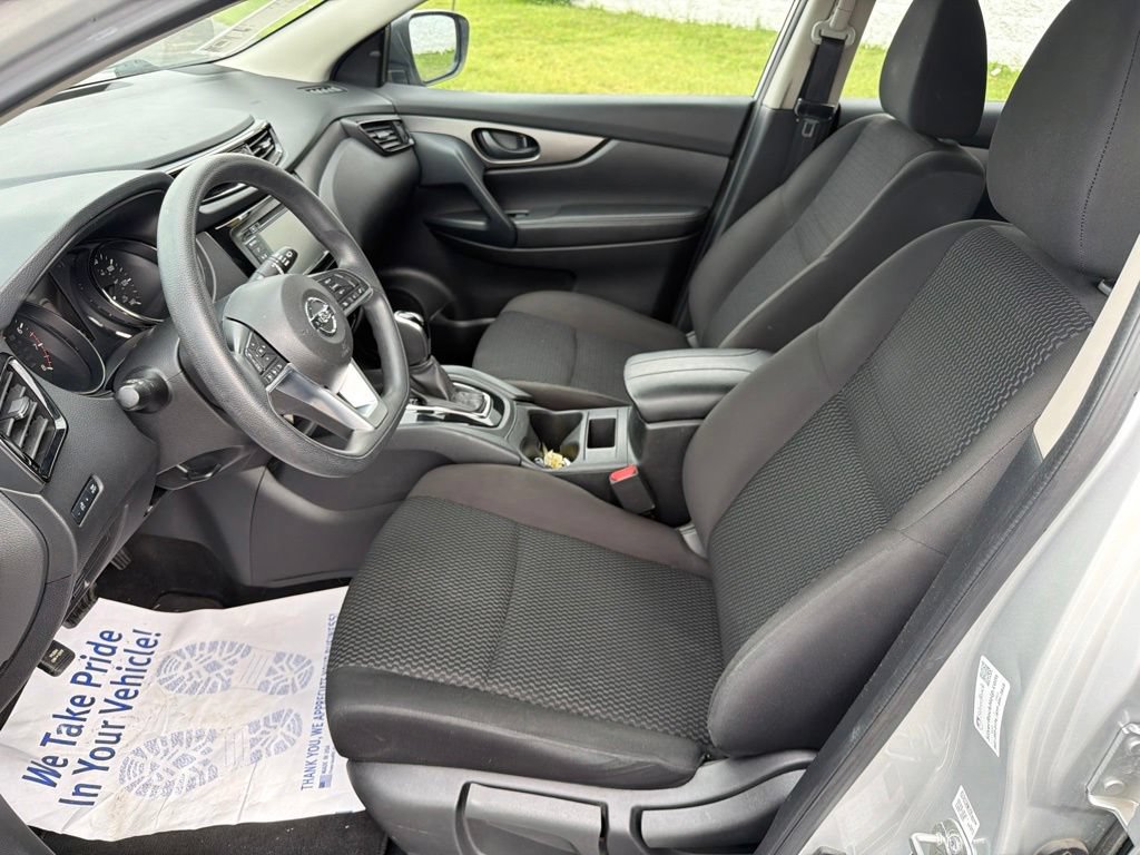 Used 2022 Nissan Rogue Sport S FWD image 19