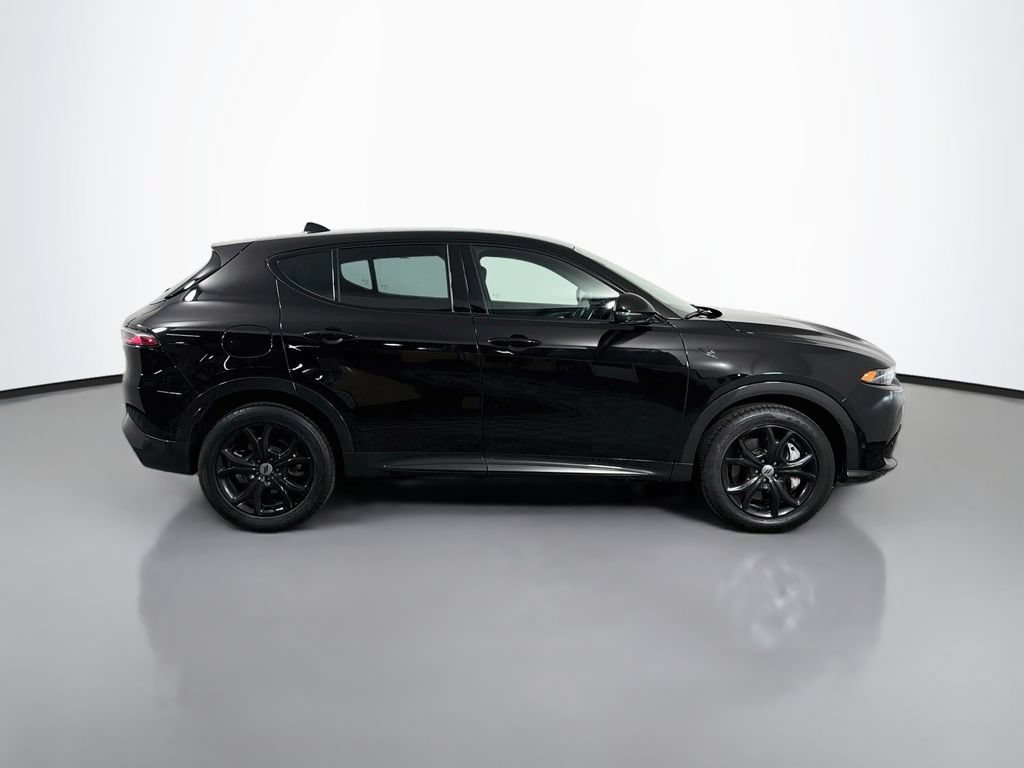 Used 2024 Dodge Hornet R/T w/ Tech Pack w/o Parking AWD/4WD image 8