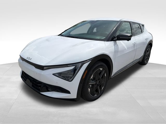 New 2026 Kia EV6 Wind RWD image 3