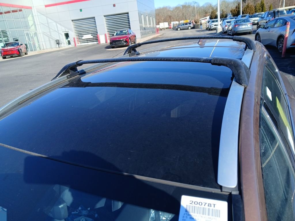 New 2025 Toyota Crown Signia image 5