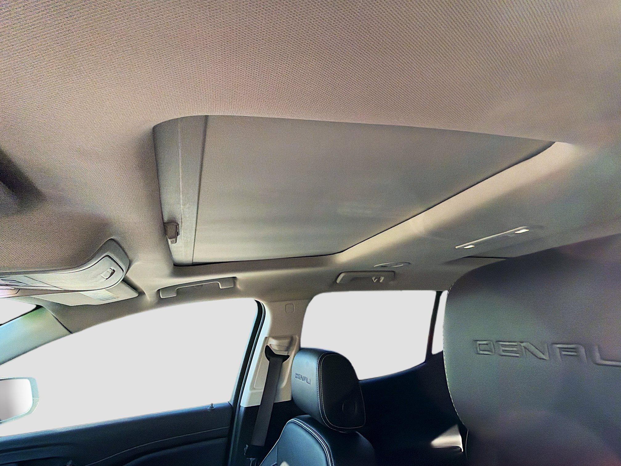 Used 2020 GMC Acadia Denali w/ Technology Package image 27