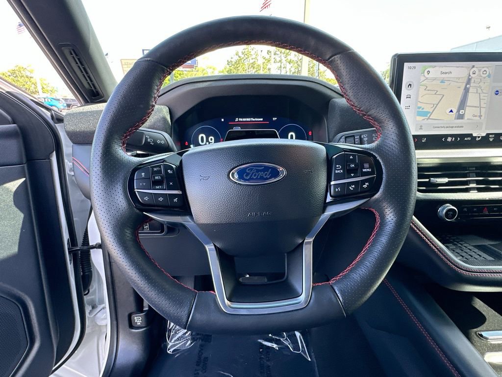 Used 2025 Ford Explorer ST-Line w/ Premium Package RWD image 11