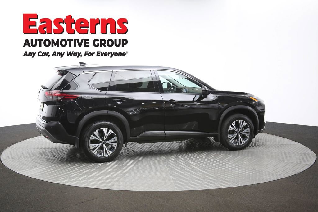 Used 2021 Nissan Rogue SV w/ Premium Package image 47