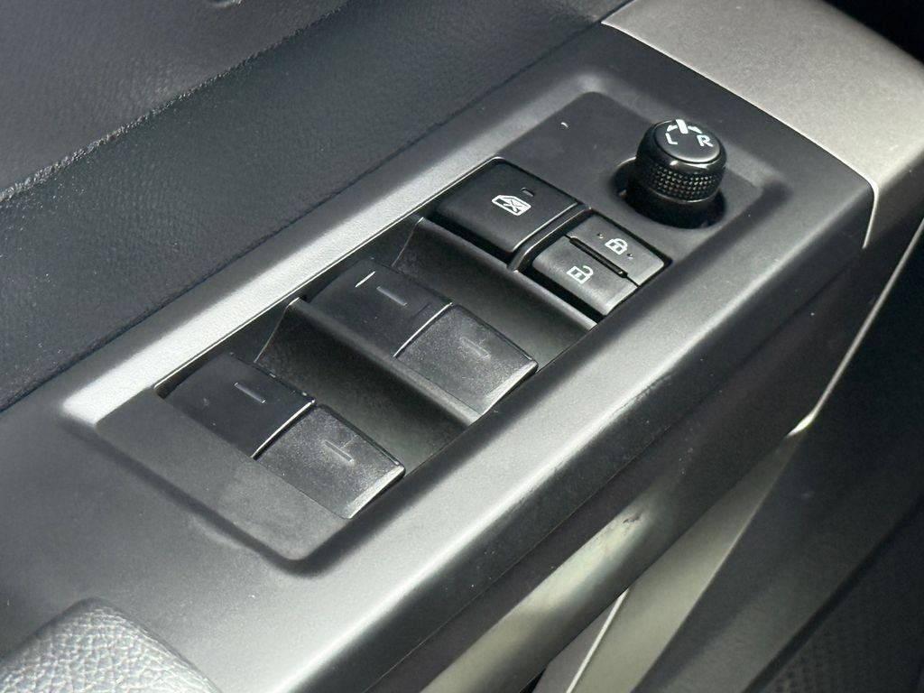 Used 2023 Toyota Tundra SR5 w/ SR5 Convenience Package AWD/4WD image 18