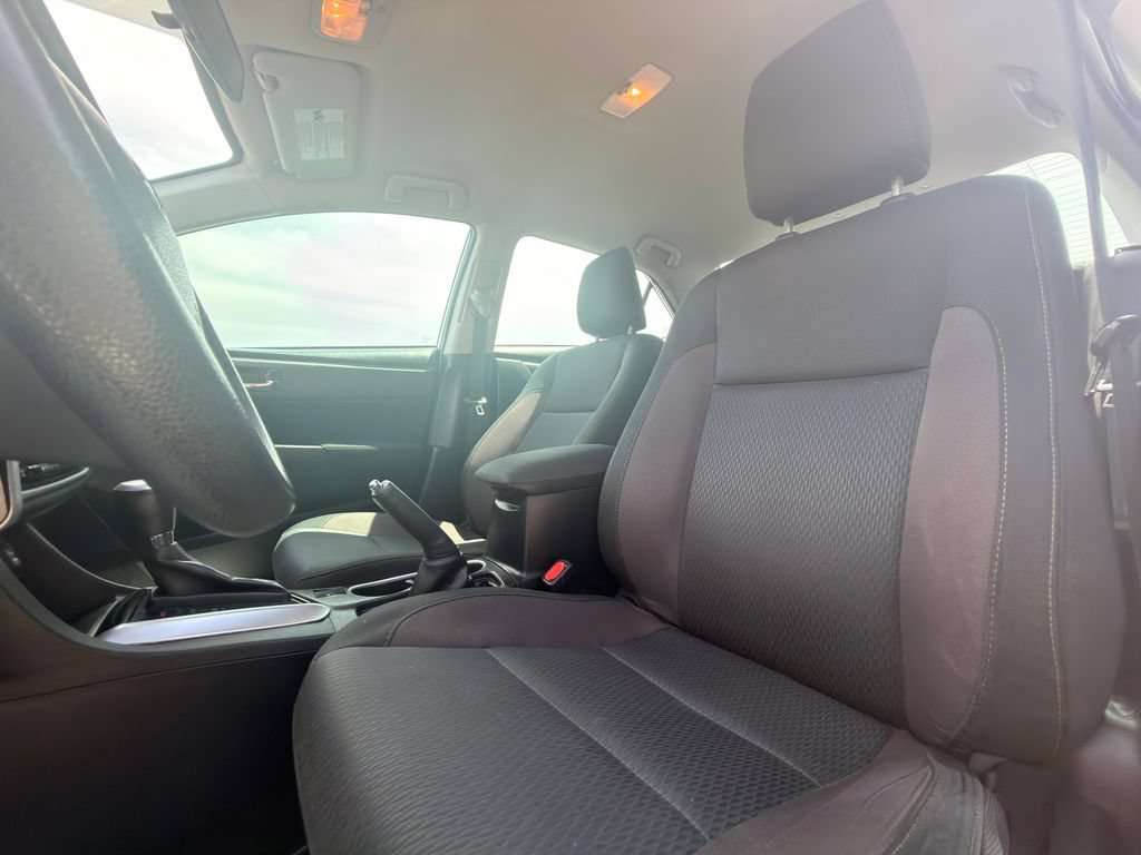 Used 2019 Toyota Corolla LE FWD image 20