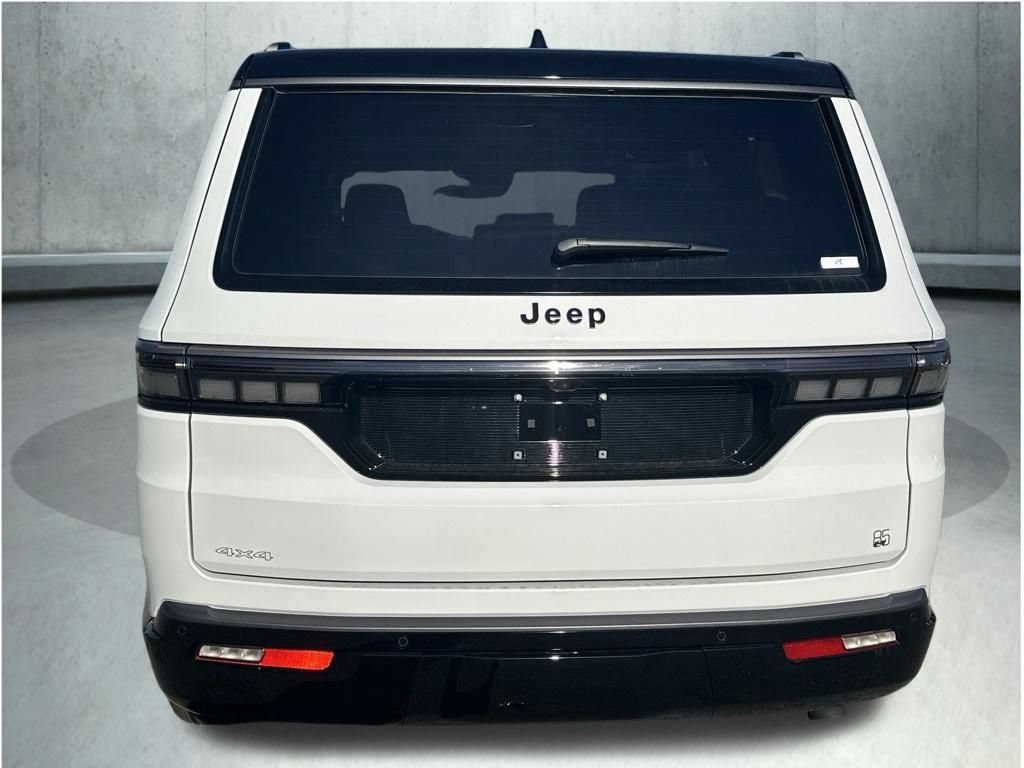 New 2026 Jeep Grand Wagoneer 4WD image 4