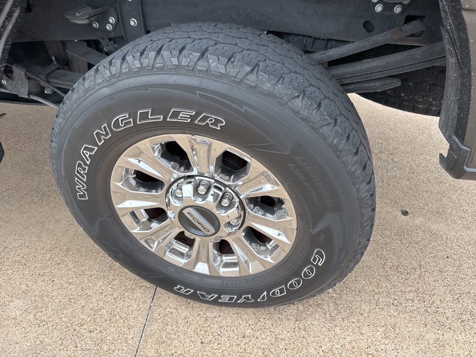 Used 2019 Ford F250 XLT w/ XLT Premium Package image 11