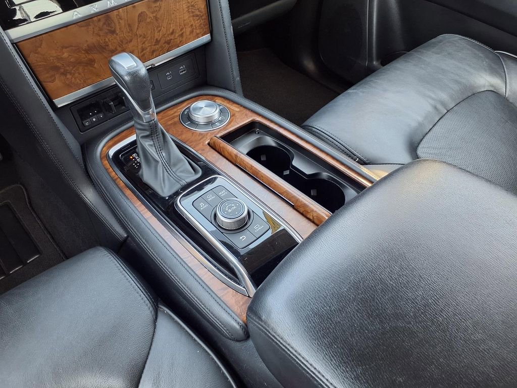 Used 2023 Nissan Armada SL image 17