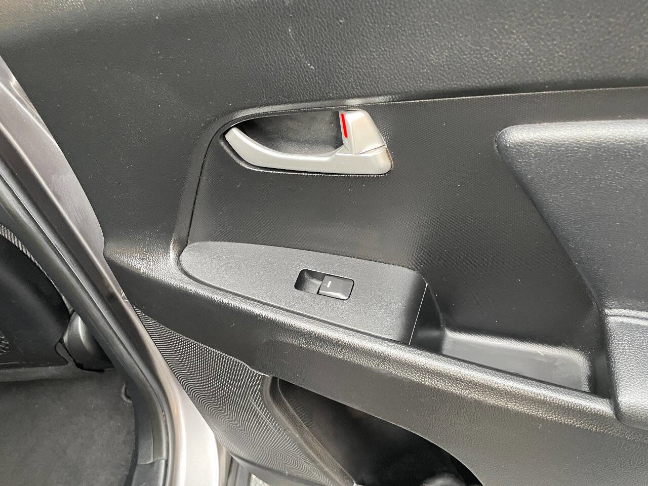 Used 2014 Kia Sportage LX image 31