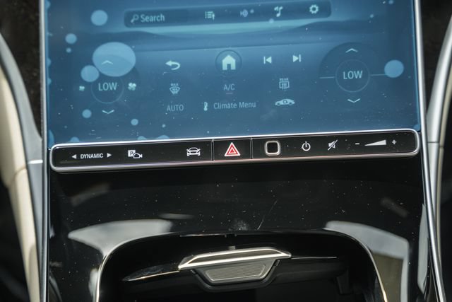 New 2026 Mercedes-Benz C 300 4MATIC Sedan image 23