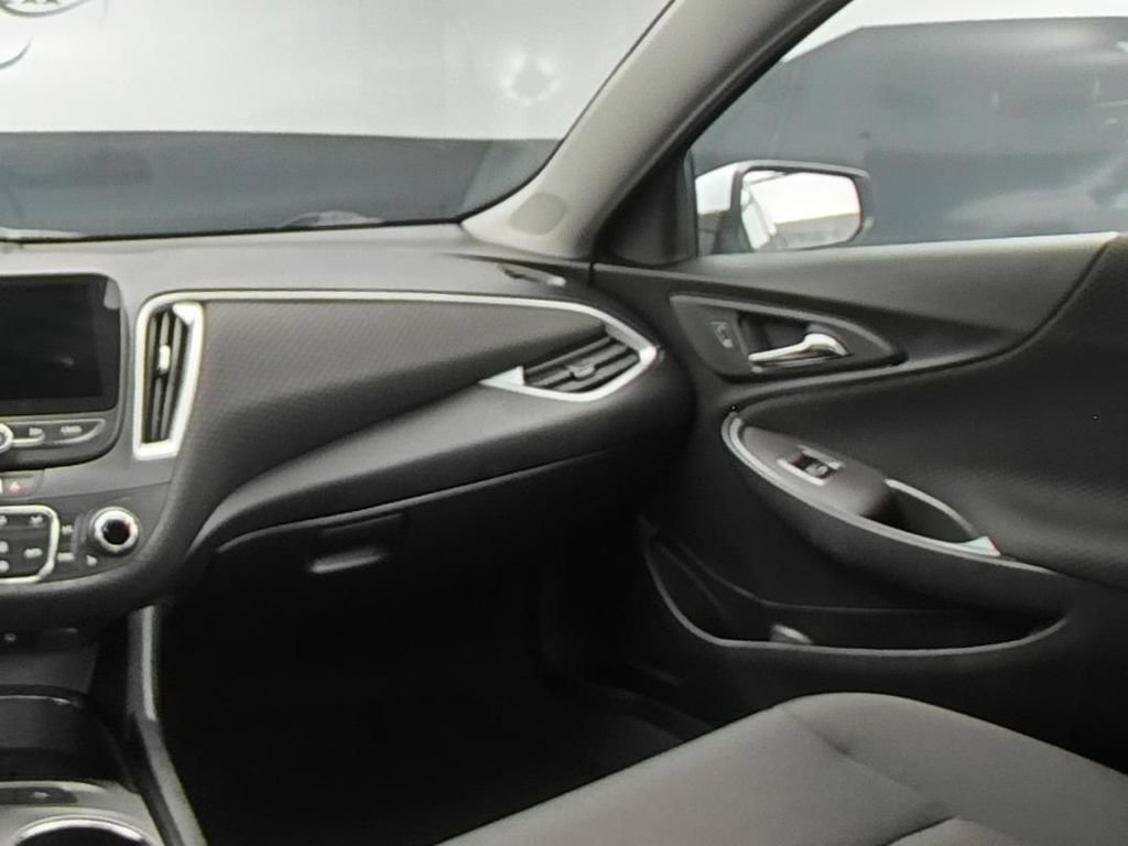 Certified 2024 Chevrolet Malibu LT FWD image 18